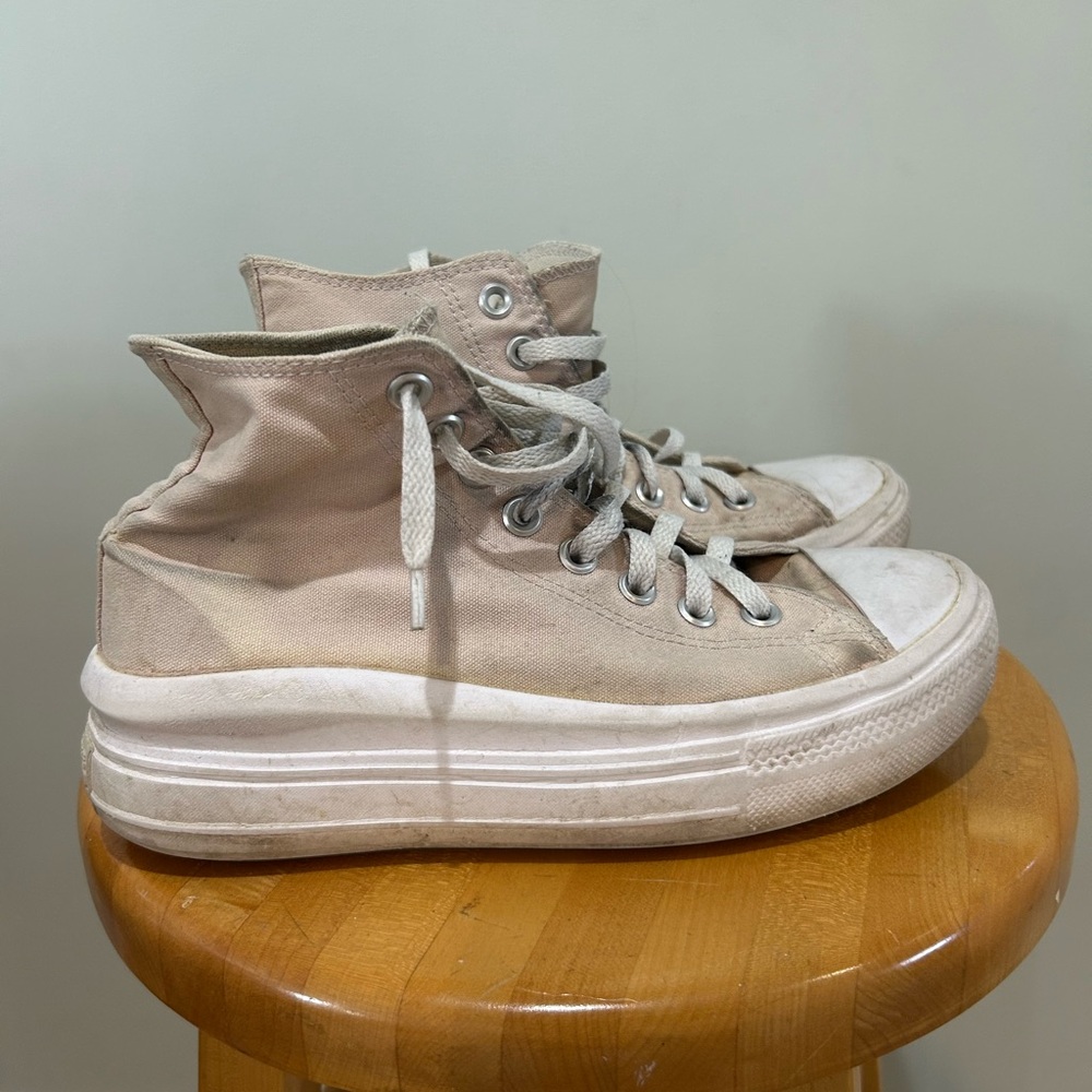 Converse Beige High Tops with Star Logo - Picture 4 of 5